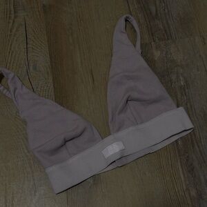 skims bralette (new never worn) women’s size XXS